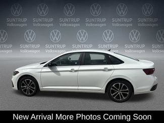 Used 2025 Volkswagen Jetta Sport video 2