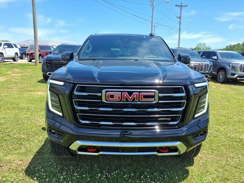 New 2026 GMC Yukon XL AT4 w/ AT4 Premium Plus Package AWD/4WD image 2