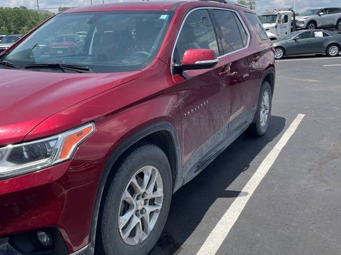 Used 2018 Chevrolet Traverse LT FWD image 14