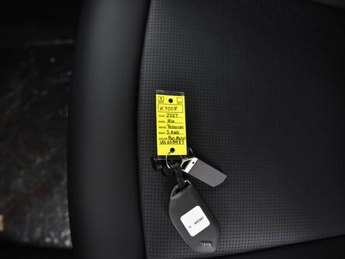 New 2027 Kia Telluride S image 22