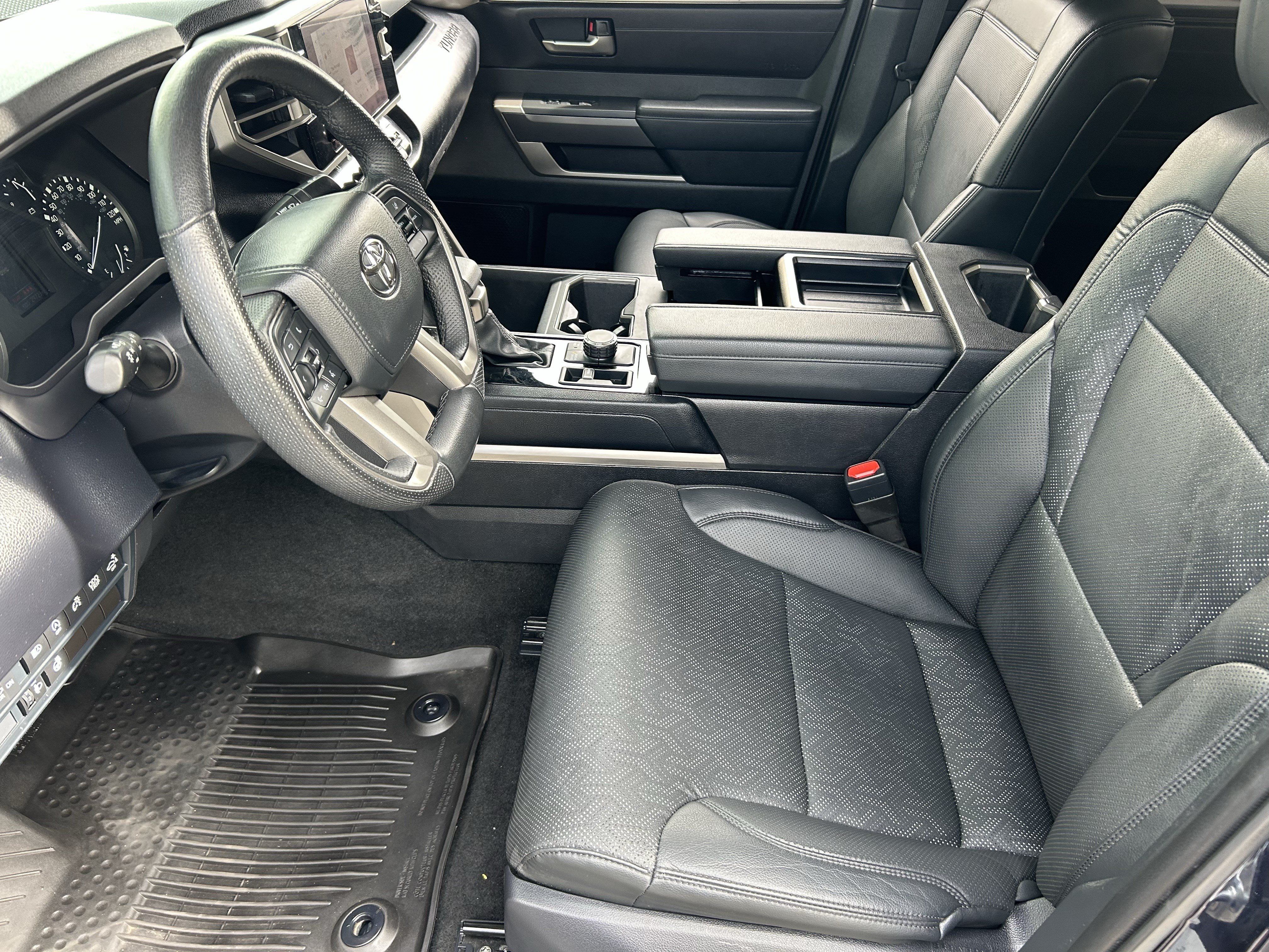 Used 2025 Toyota Tundra SR5 w/ SR5 Premium Package AWD/4WD image 17