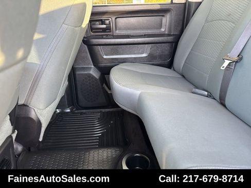 Used 2016 RAM 2500 Tradesman w/ Chrome Appearance Group image 41