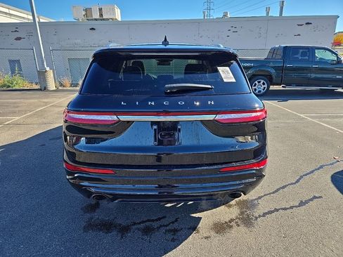 Certified 2022 Lincoln Corsair Reserve w/ Equipment Group 201A image 4