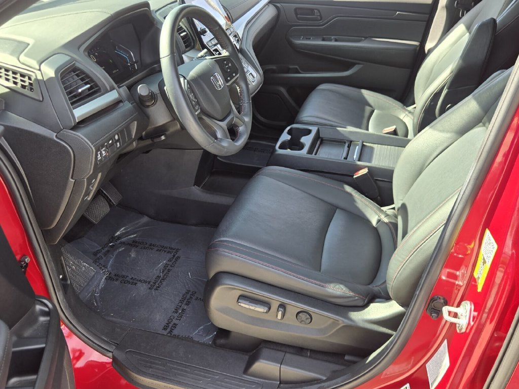 Certified 2024 Honda Odyssey Sport image 11