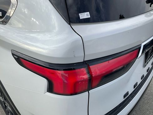 Used 2023 Toyota Sequoia Limited image 35