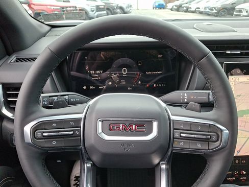 New 2026 GMC Terrain Elevation w/ Elevation Premium Package AWD/4WD image 18