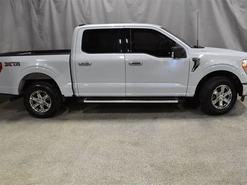 Used 2022 Ford F150 XLT w/ Equipment Group 301A Mid image 2