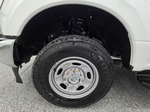 Used 2021 Ford F250 XL w/ STX Appearance Package AWD/4WD image 31