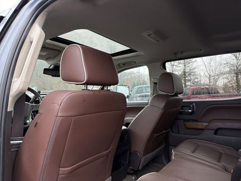 Used 2016 Chevrolet Silverado 2500 High Country image 28