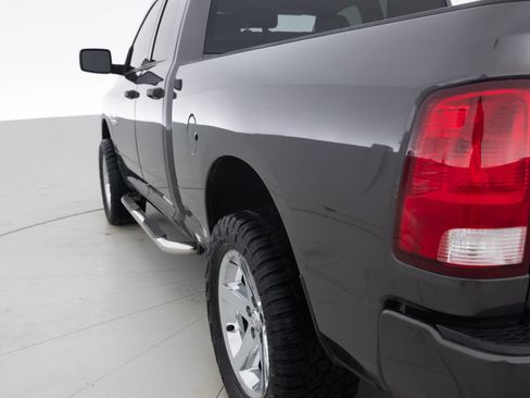 Used 2018 RAM 1500 Express w/ Express Value Package AWD/4WD image 13