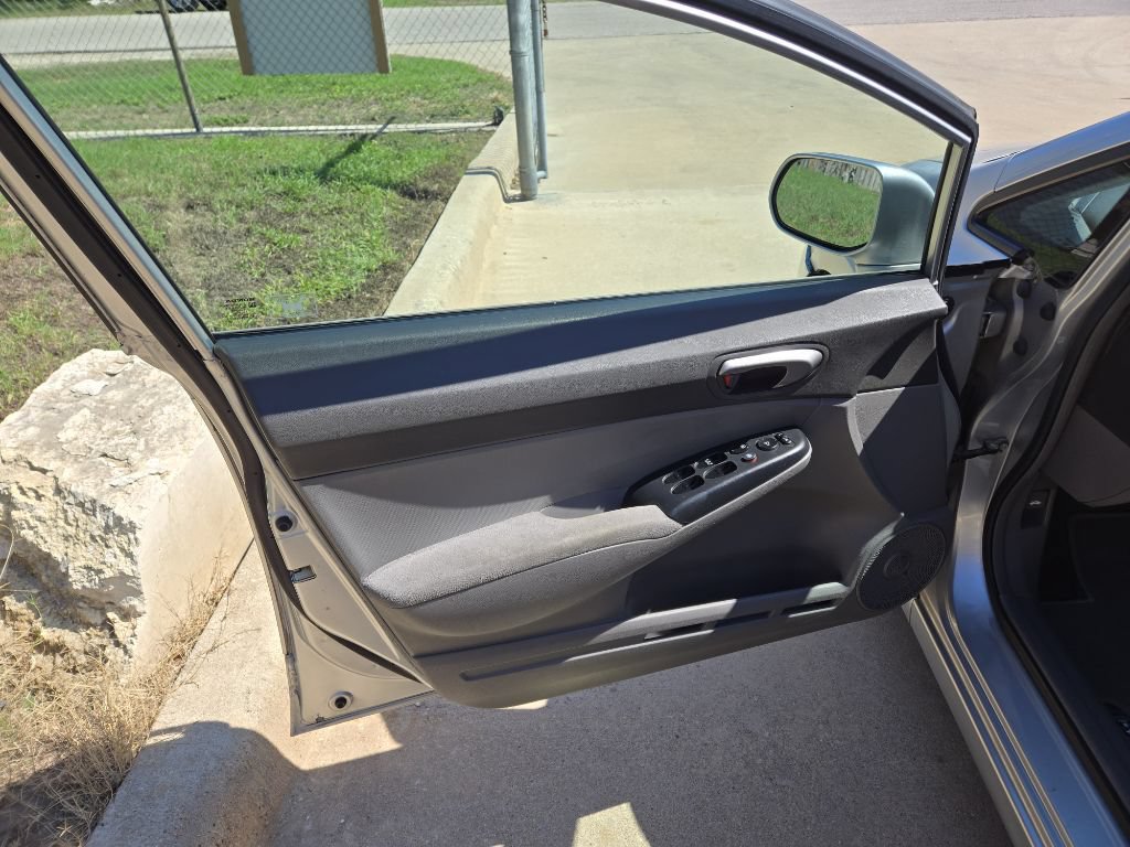 Used 2006 Honda Civic LX image 9
