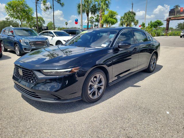 Used 2023 Honda Accord EX image 5