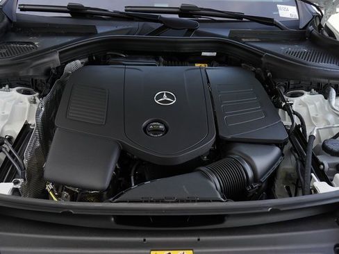 New 2026 Mercedes-Benz GLC 300 image 27