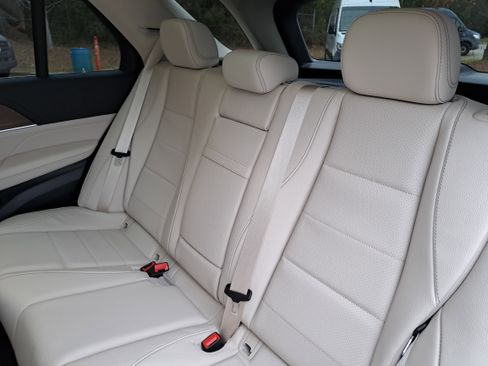 New 2026 Mercedes-Benz GLE 350 4MATIC image 14