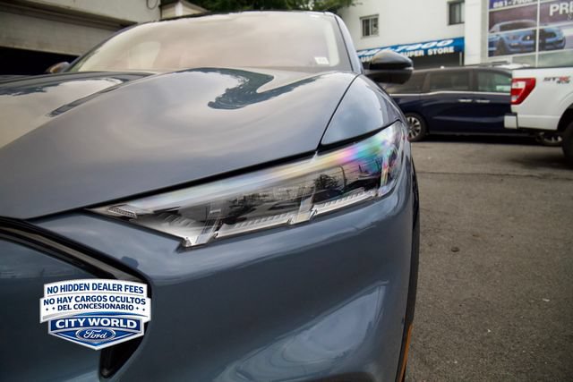 Used 2023 Ford Mustang Mach-E Premium AWD/4WD image 8