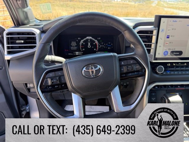 Used 2024 Toyota Sequoia Platinum AWD/4WD image 18