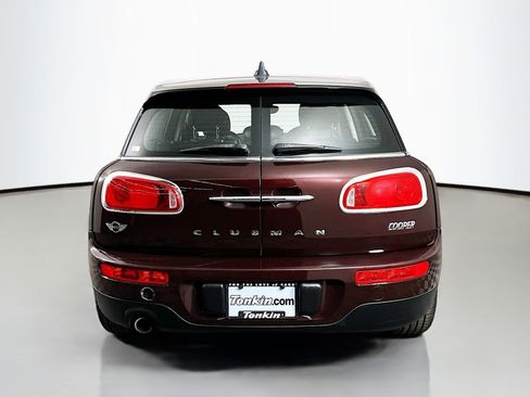 Used 2016 MINI Cooper Clubman FWD image 6