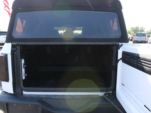 Used 2024 Ford Bronco Badlands AWD/4WD image 14