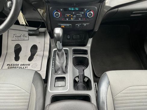 Used 2017 Ford Escape SE w/ Equipment Group 201A AWD/4WD image 18