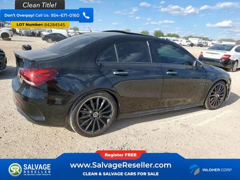 Used 2020 Mercedes-Benz A 220 w/ AMG Line image 4