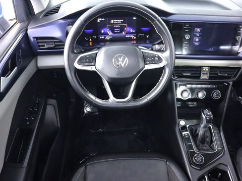 Used 2023 Volkswagen Taos SE w/ Panoramic Sunroof Package AWD/4WD image 34