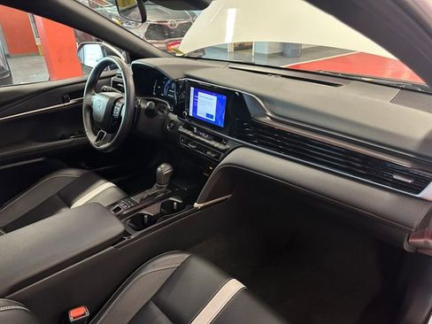 Certified 2025 Toyota Camry SE image 18