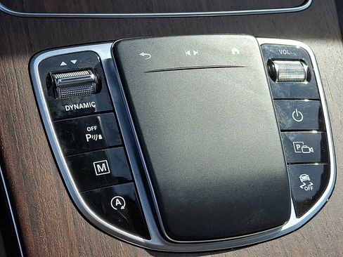 Certified 2022 Mercedes-Benz GLC 300 4MATIC image 20