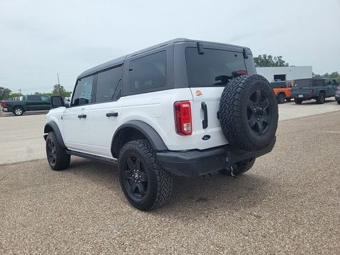 Used 2023 Ford Bronco Black Diamond AWD/4WD image 3