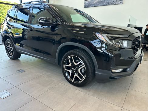 Used 2023 Honda Passport Elite image 2
