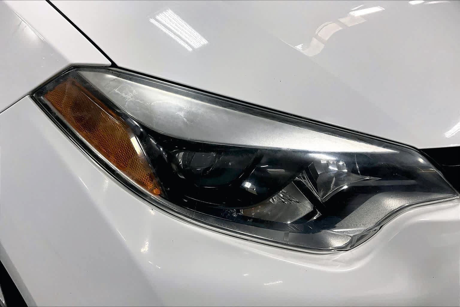 Used 2016 Toyota Corolla L FWD image 25
