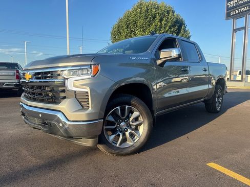 New 2026 Chevrolet Silverado 1500 LT w/ Texas Edition Plus AWD/4WD image 1
