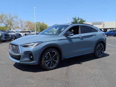 New 2025 INFINITI QX55 Essential