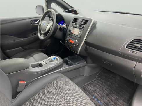 Used 2013 Nissan Leaf S w/ Charger Pkg image 17