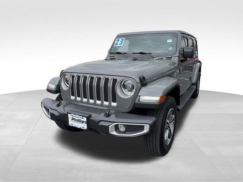 Used 2023 Jeep Wrangler Unlimited Sahara w/ LED Lighting Group AWD/4WD image 2