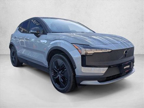 New 2026 Volvo EX30 Cross Country Ultra w/ Protection Package Premier AWD/4WD image 8