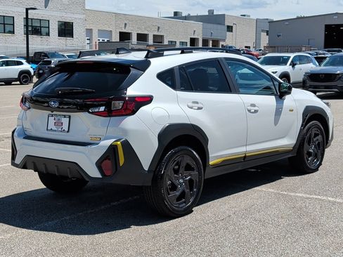 Used 2025 Subaru Crosstrek 2.5i Sport AWD/4WD image 9