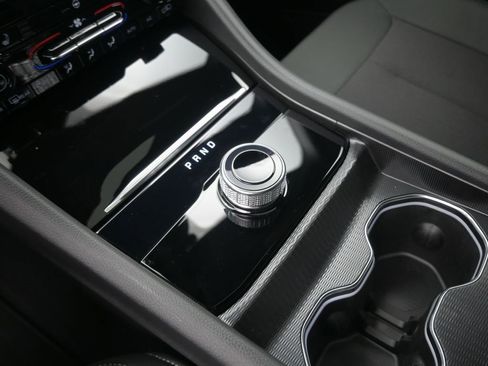 New 2025 Jeep Grand Cherokee Laredo X w/ Luxury Tech Group I image 9