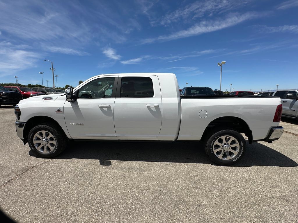 New 2026 RAM 2500 Laramie AWD/4WD image 3