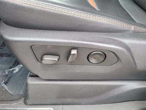 Used 2024 GMC Sierra 2500 AT4 w/ AT4 Premium Plus Package image 22