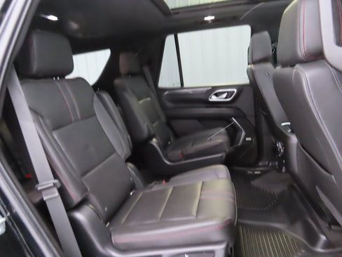 Used 2022 Chevrolet Tahoe RST image 30