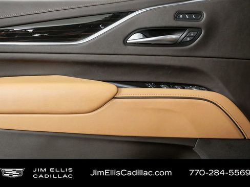 Used 2023 Cadillac Escalade Sport w/ LPO, ONYX Package image 7