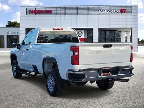 Used 2022 Chevrolet Silverado 2500 W/T w/ WT Convenience Package image 4