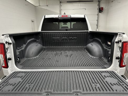 Used 2023 RAM 1500 Big Horn AWD/4WD image 15