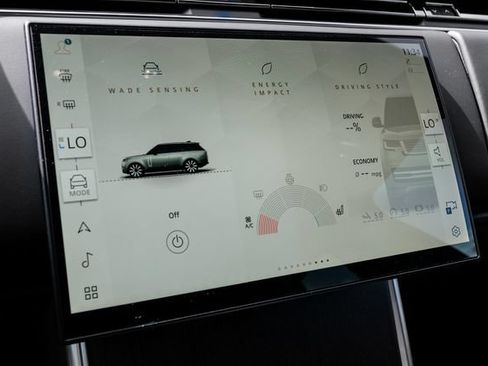 New 2026 Land Rover Range Rover SE AWD/4WD image 35