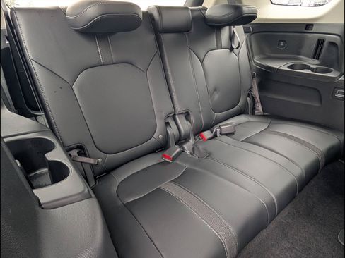 Certified 2025 Honda Pilot EX-L image 16