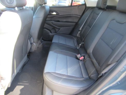 New 2026 Chevrolet Trax LT w/ LT Convenience Package image 26