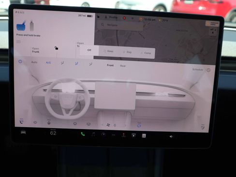 Used 2025 Tesla Model 3 image 21