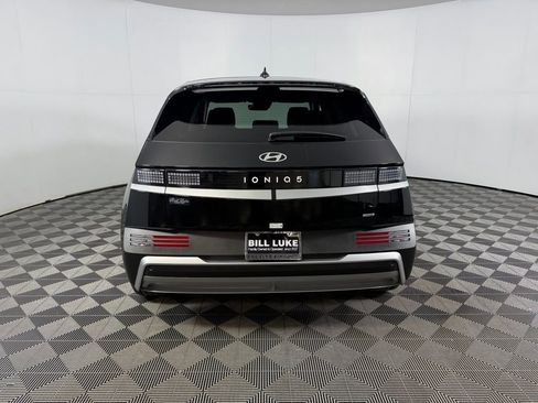 Used 2026 Hyundai Ioniq 5 SEL image 9