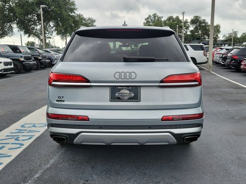 Used 2025 Audi Q7 2.0T Premium w/ Convenience Package AWD/4WD image 8