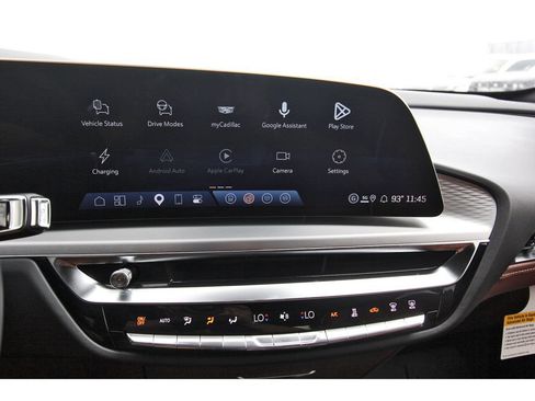 New 2027 Cadillac Lyriq Signature Luxury w/ Nappa Leather Package AWD/4WD image 16